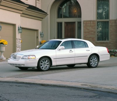 2003 Lincoln Town Car “2003 Lincoln Town Car”