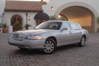 2003 Lincoln Town Car “2003 Lincoln Town Car”