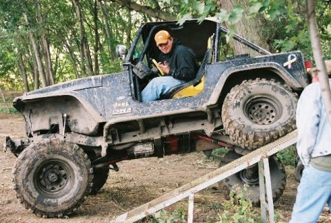 1981 Jeep CJ7 - Flexing on the RTI at the Humps