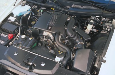 2003 Lincoln Town Car photo