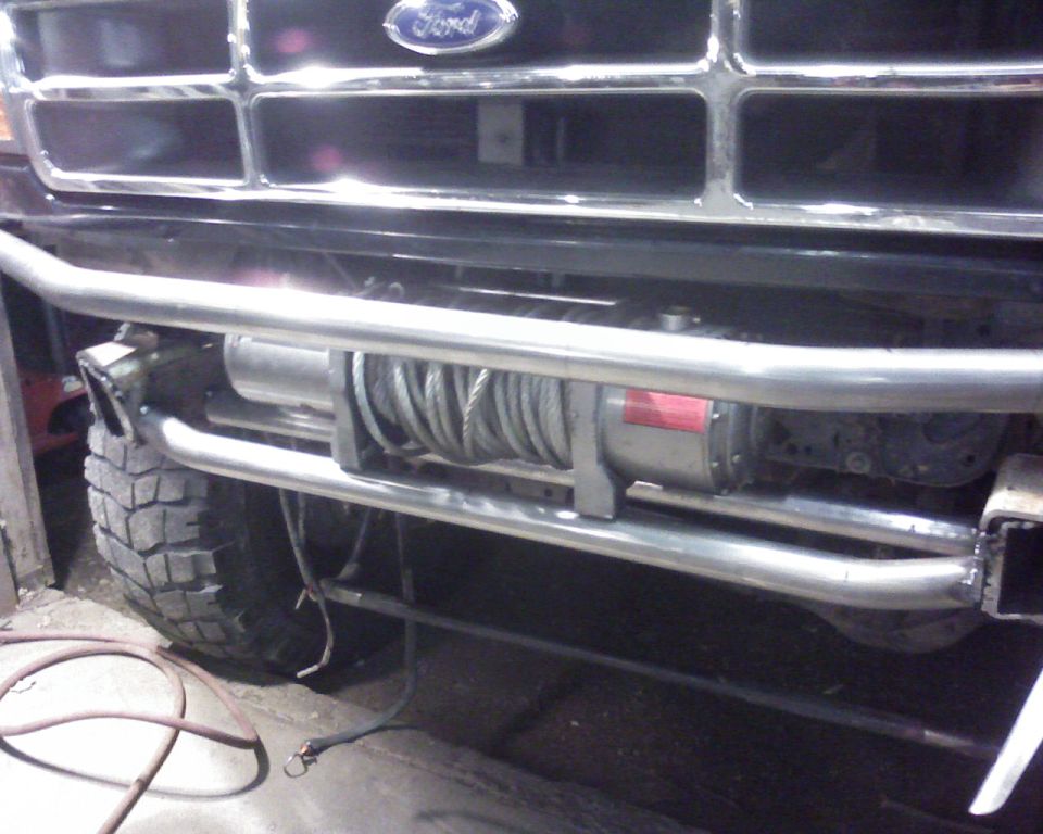 1995 Ford Bronco front bumper with winch and brush guard