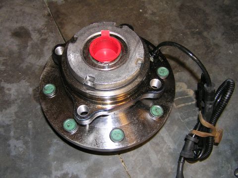 2000 Ford Excursion - Brand new Dana 50 hub assembly. Front axle bearings in the Dana 50 are non-serviceable, so when the bearing fails, you have to purchase the…