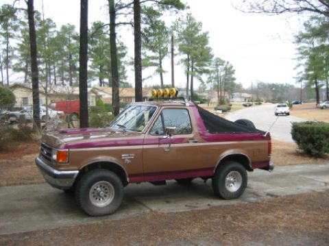 1989 Ford Bronco photo