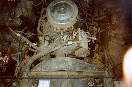1982 Ford Bronco - another engine shot