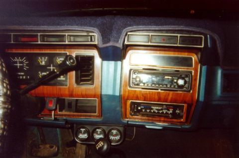 1982 Ford Bronco - interior