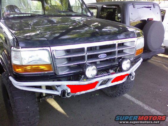 1993 Ford Bronco front view with aftermarket bumper and winch