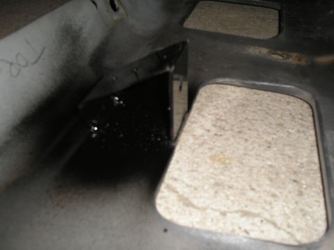 1999 Ford F-800 - bumper driving light mounts...gotta stop painting stuff black so it shows better in pictures