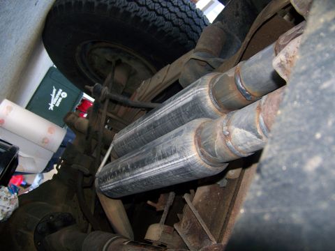 1996 Ford Bronco - My glasspacks I think theyre 16-18 "