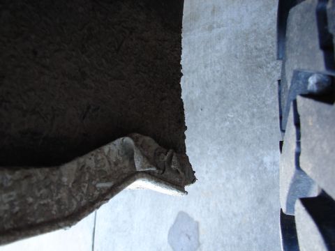 1996 Ford Bronco - Pass side front rubbing issue