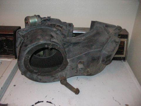 1991 Ford Bronco - This is a part from a vehicle's HVAC system, not a complete vehicle.
