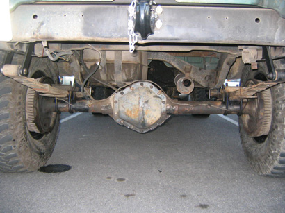 1977 Jeep J-10 - Springs inboarded and 14BFF installed