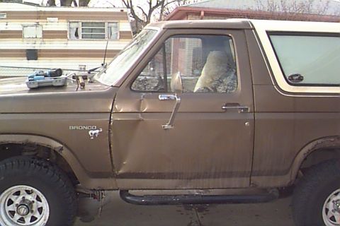 1980 Ford Bronco - This shot is after using a slide hammer, a BFH, and an angle grinder with a cut-off wheel.