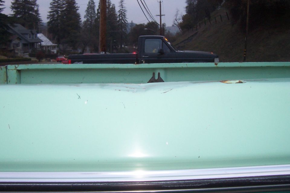 dents on top of bed rail
