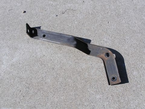 1990 Ford Bronco - Front support to air box bracket (mounted Remote Trans filter on this)