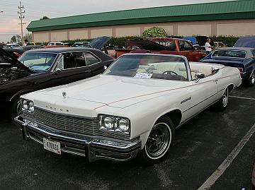 1975 Buick LeSabre photo
