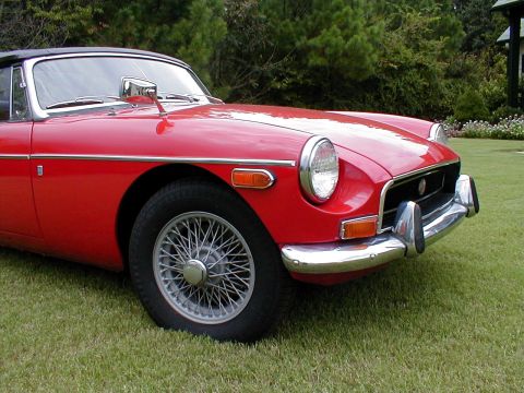 1970 MG B photo
