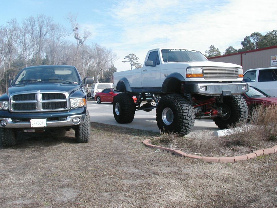 ford from island offroad, makes my 2500 on 34 look tiny