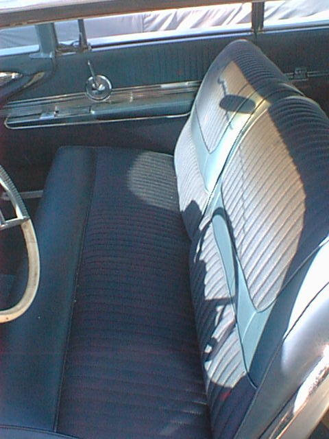 1960 Lincoln Premiere photo