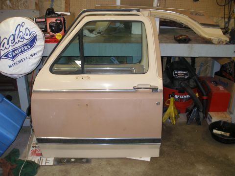 1984 Ford Bronco photo