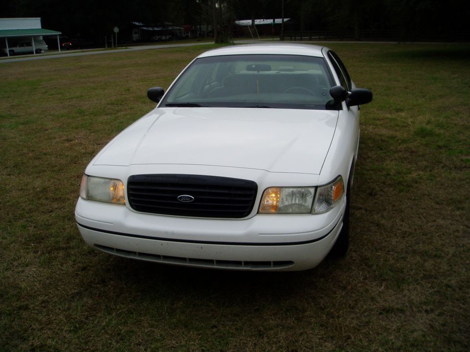 2000 Ford Crown Victoria “Tampon 2000”