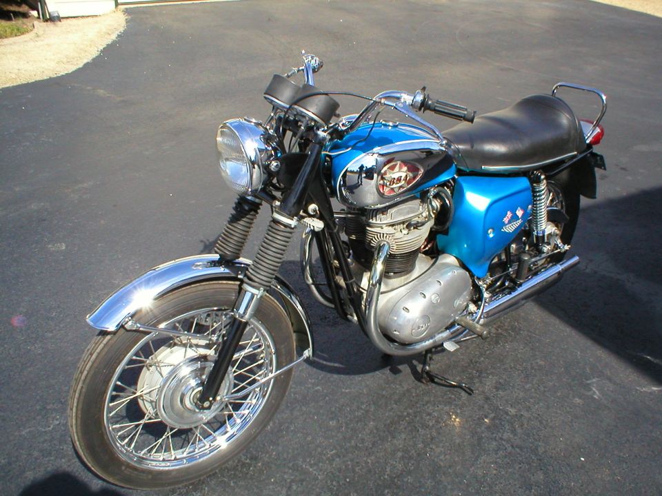 1968 BSA Lightning “Lightning 650”