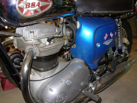 1968 BSA Lightning photo
