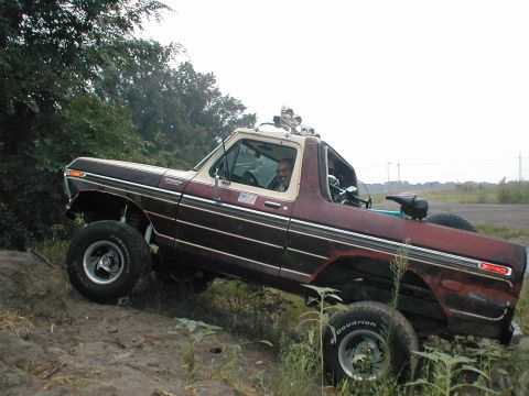 1979 Ford Bronco - this stuff is really fun