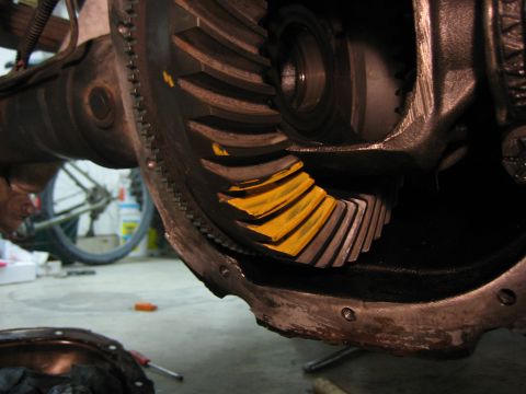 1996 Ford Bronco - Differential gears with yellow markings visible during a locker install.