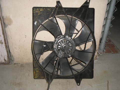 1990 Ford Bronco - soon to be installed fan.