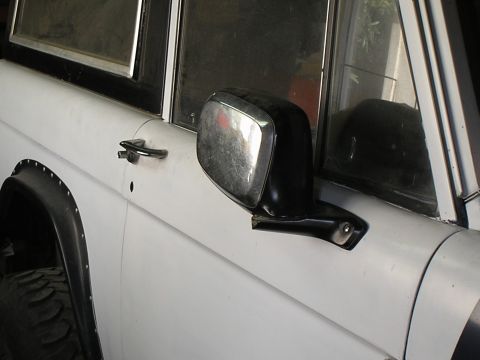1966 Ford Bronco - pass mirror