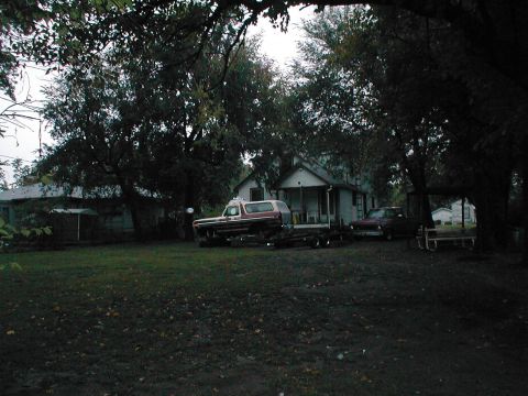 1979 Ford Bronco - and a few days later after he stole the topper from my yard