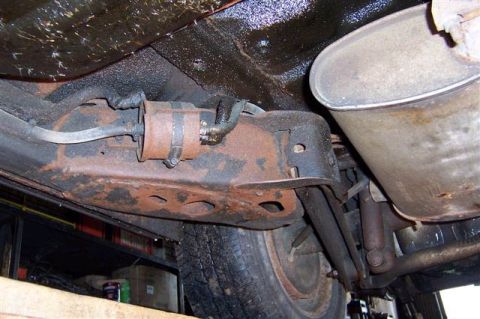 1990 Ford Crown Victoria LTD - Photo took by the seller - Under