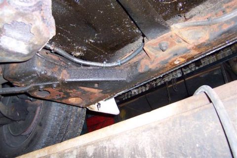 1990 Ford Crown Victoria LTD - Photo took by the seller - Under
