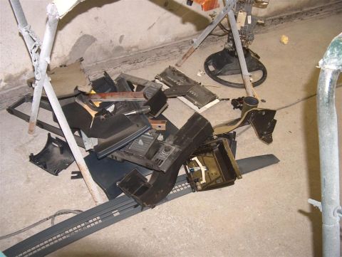 1990 Ford LTD Crown Victoria - Dash removed