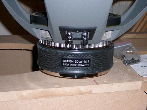 1997 Mercury Grand Marquis - 15 Inch Diamond Audio Subwoofer Closeup.