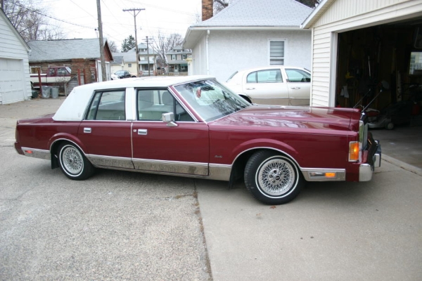 1989 Lincoln Town Car “My Ride”