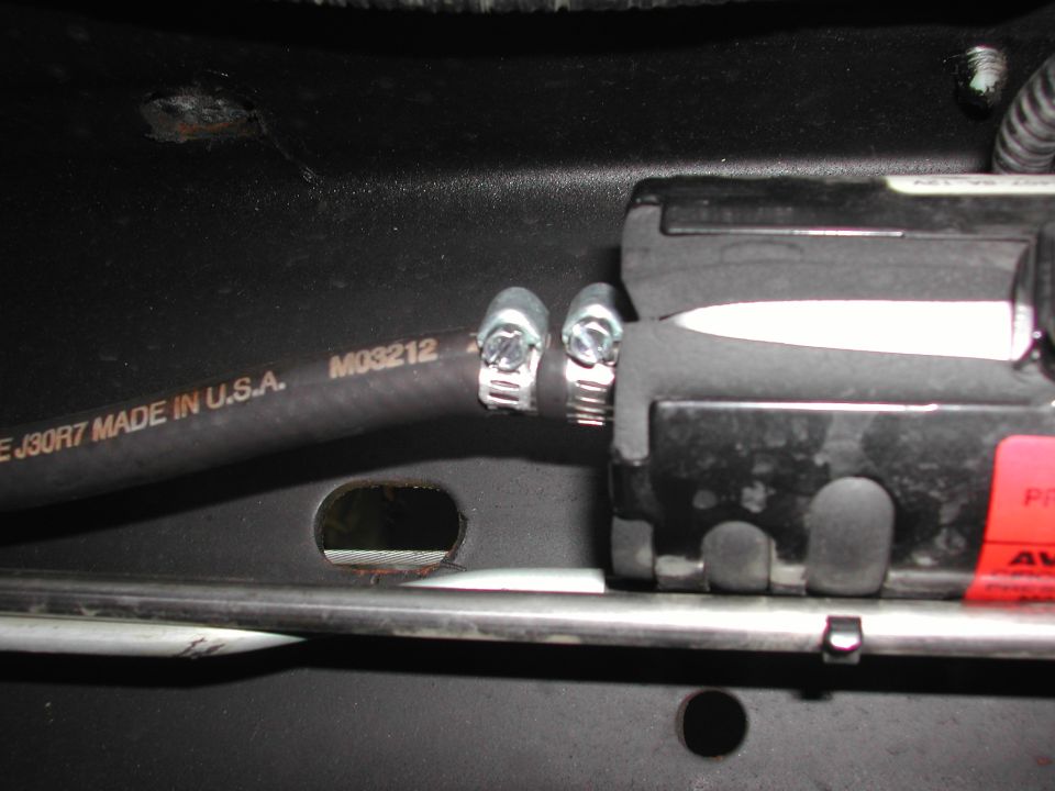close up of the connection with double clamps