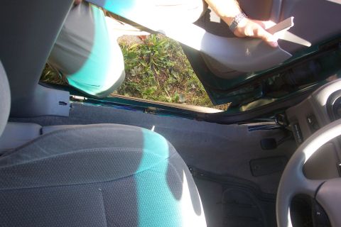 1998 Ford Taurus - sill up front going back on