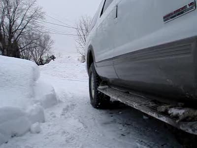 2003 Ford Excursion - Starting at 17 F.