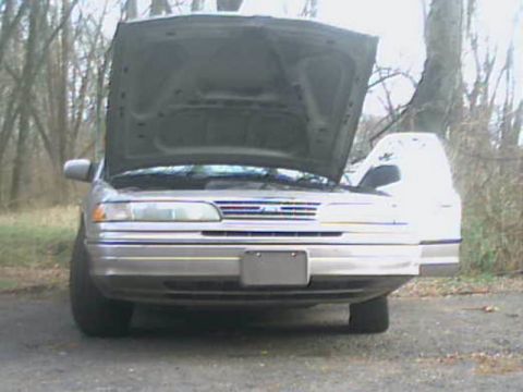 1994 Ford Crown Victoria - She would look good with a chrome grill, real chrome.