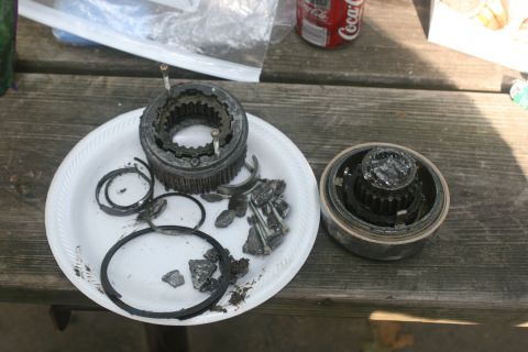 1990 Ford Bronco - D60 Hub & axle shaft carnage from Brian's rig.