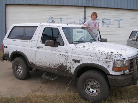 1992 Ford Bronco photo