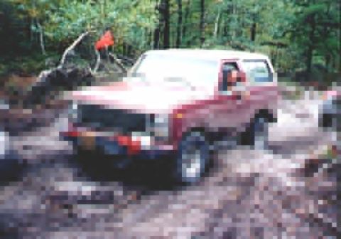 1980 Ford Bronco - first trip to paragon ap in pennsalvania truck was temperarly trapped in the rock