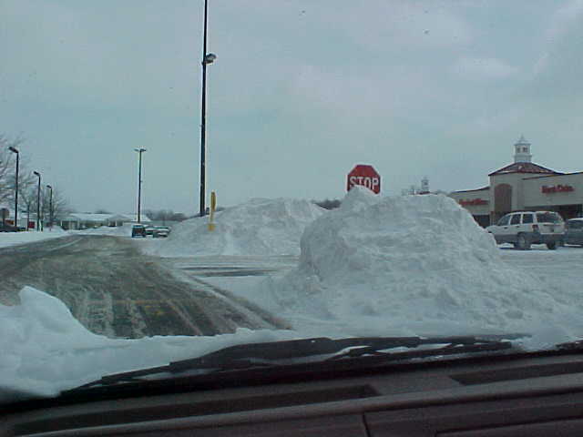 another Drift at same shopping center, notice how it almost blocks the stop sign