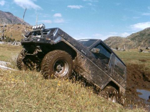 1989 Diahatsu Rocky photo
