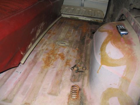1979 Ford Bronco - back is rusty
