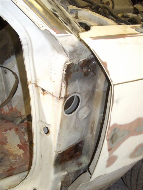 1990 Ford LTD Crown Victoria - Passenger side door hinges