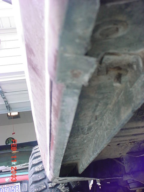 1980 Ford Bronco - here is the pocket in the rocker panel that Ford so kindly supplied me with for adding some protection