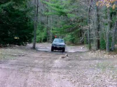 1980 Ford Bronco - joe splashing through the water