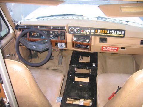 1984 Ford F-350 photo